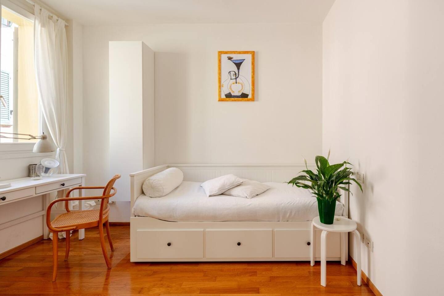 Santo Stefano Square Apartment โบโลญญา ภายนอก รูปภาพ